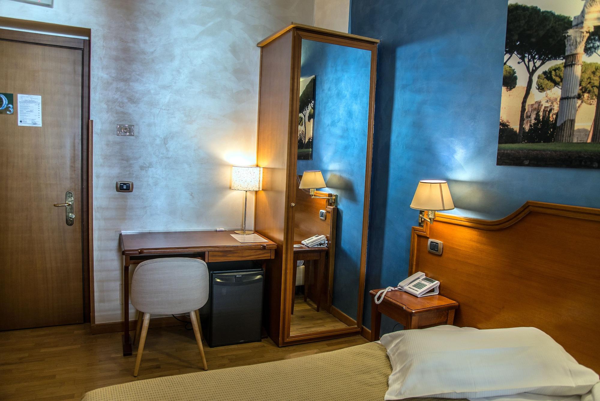 Hotel Kent 3*